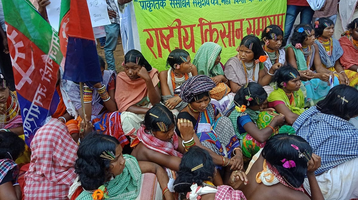Adivasis of Odisha’s Niyamgiri lend support to movement against against