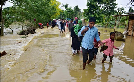 Flood condition worsens in Assam, landlsides in Arunachal
