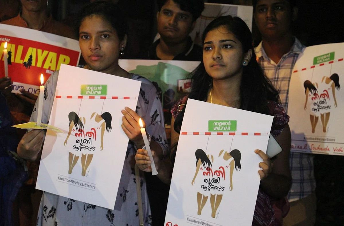 Protests at Delhi against the acquittal of the accused