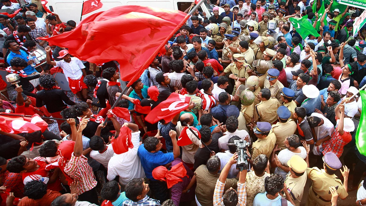 Kerala Assembly poll campaigns to end on a silent note as EC restricts 'Kottikalasam', bike rallies