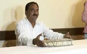 गुजरात में बीजेपी की खुली पोल, पाटीदार आंदोलन के नेता को खरीदने की कोशिश