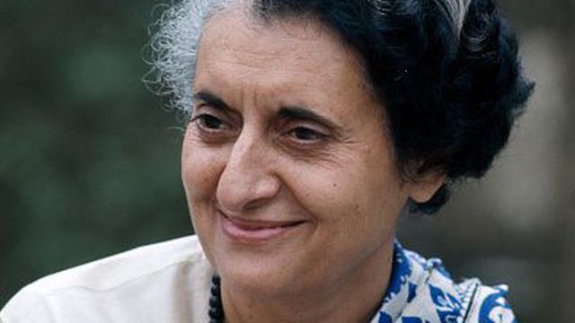 सिखों की तरफदारी में ही अपनी जान गंवा दी थी इंदिरा गांधी ने