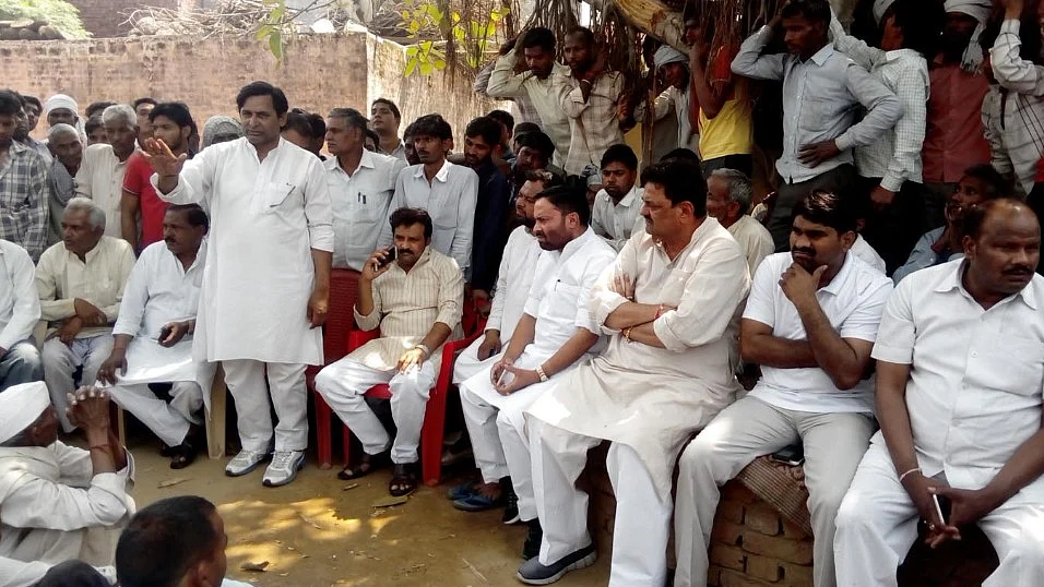 भारत बंद के बाद दलित नेताओं पर रासुका की तैयारी, खौफजदा युवा पलायन को मजबूर