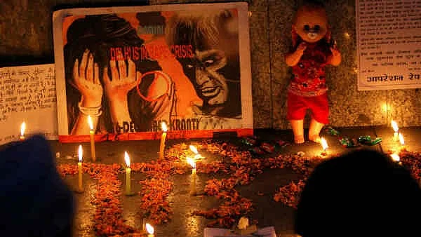 शासन-कुशासन के 4 सालः मोदी सरकार के चार साल में महिला सुरक्षा बनी रही चुनौती