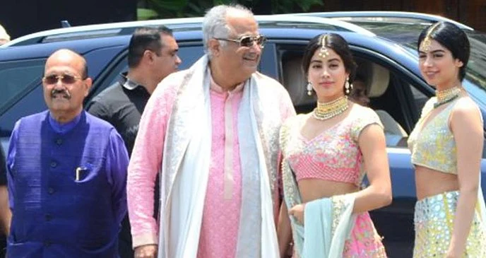 एक-दूजे के हुए सोनम कपूर और आनंद आहूजा, पंजाबी रीति-रिवाज से हुई शादी
