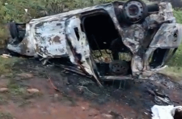 मध्य प्रदेश: सीहोर में बेकाबू होकर पलटी कार, आग लगने से 3 लोगों की जिंदा जलकर मौत