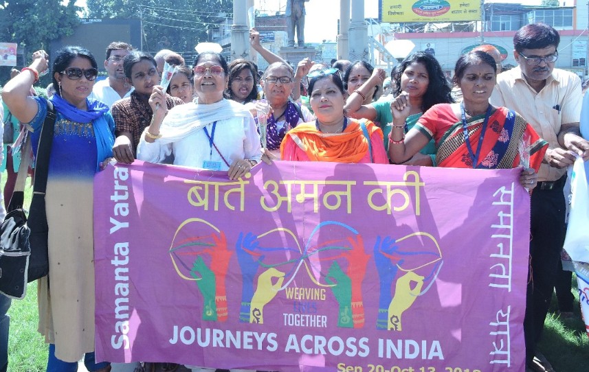 ‘बातें अमन की’ लेकर देश भर से निकलीं महिलाओं ने खोला नफरत के खिलाफ मोर्चा