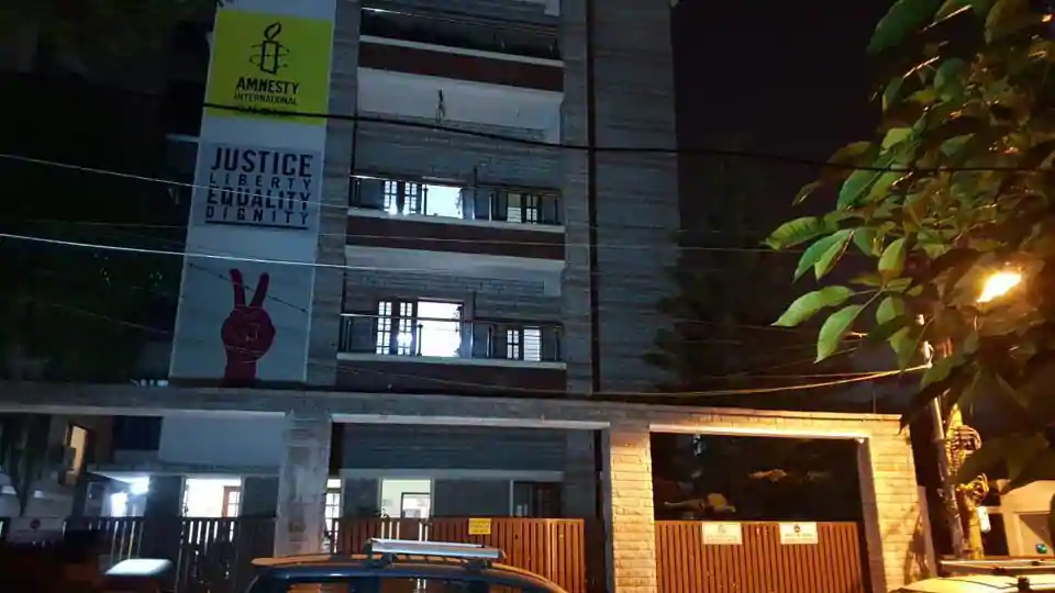 बेंगलुरू में एमनेस्टी इंटरनेशनल के 2 दफ्तरों पर ईडी का छापा, मानवाधिकार से जुड़े मुद्दों को उठाती रही है संस्था