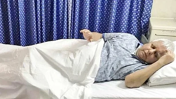 आईआरसीटीसी मामला: आलोक वर्मा का आरोप, राकेश अस्थाना ने सुशील मोदी और पीएमओ अधिकारी के साथ मिलकर लालू को फंसाया