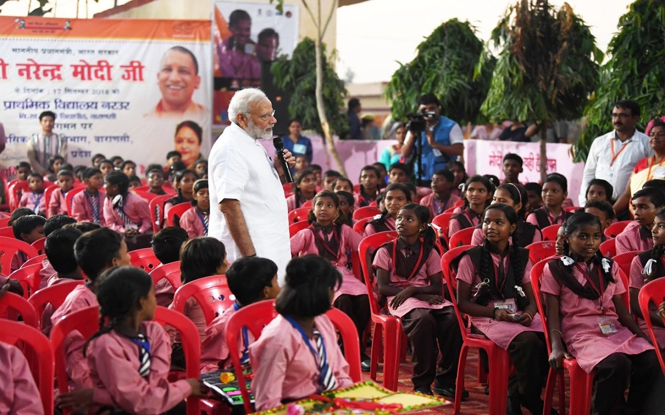मोदी सरकार में गिरा शिक्षा का स्तर, 8वीं के 56 फीसदी छात्र गुणा-भाग में जीरो, 27 फीसदी तो पढ़ ही नहीं पाते
