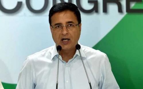 पीएम मोदी के हिंदू कार्ड पर कांग्रेस का पलटवार- ‘देश में नफरत के कांटे बो रहे हैं पीएम, चुनाव आयोग ले संज्ञान’