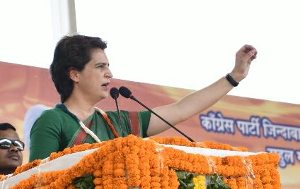प्रियंका बोलीं- दुर्योधन की तरह अहंकारी हैं पीएम मोदी, ‘जब नाश मनुज पर छाता है, पहले विवेक मर जाता है’