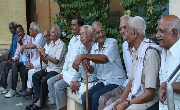 बिहार में बुजुर्ग माता-पिता की सेवा नहीं करने पर अब होगी जेल, जानिए नीतीश कैबिनेट ने क्या फैसला लिया