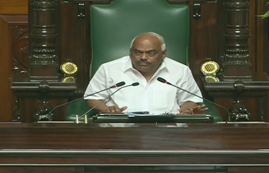 कर्नाटक फ्लोर टेस्ट LIVE: अब सोमवार को होगी वोटिंग, स्पीकर ने 22 जुलाई तक विधानसभा स्थगित किया