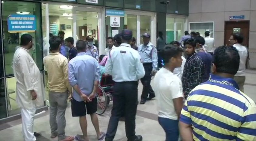 बड़ी खबर LIVE: दिल्ली में सफदरजंग अस्पताल के डॉक्टर हड़ताल पर गए, मरीज के रिश्तेदारों ने की थी मारपीट
