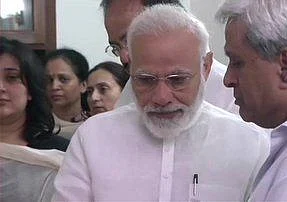 मोदी, आडवाणी, मनमोहन, सोनिया और राहुल समेत कई दिग्गजों ने सुषमा को दी श्रद्धांजलि, ये नेता नहीं रोक पाए अपने आंसू