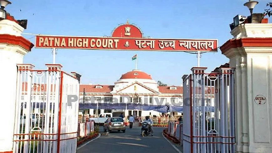 पटना हाई कोर्ट में फैले भ्रष्टाचार पर सवाल उठाने वाले जज पर हुई कार्रवाई, सभी केस से हटाया गया