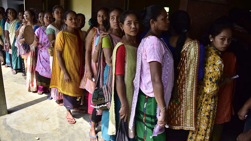 एनआरसी: महिलाओं के साथ कुछ ज्यादा ही हुआ है भेदभाव, बेशुमार परिवारों के बिखरने का है खतरा