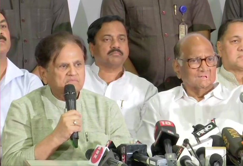 ‘महाराष्ट्र में सरकार बनाने को लेकर शिवसेना ने कल पहली बार NCP-कांग्रेस से किया संपर्क, चर्चा के बाद फैसला’