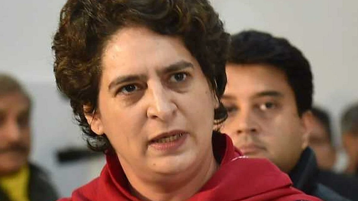 जासूसी मामले में कांग्रेस का आरोप, कहा- प्रियंका गांधी को भी मिला व्हाट्सएप हैकिंग मैसेज