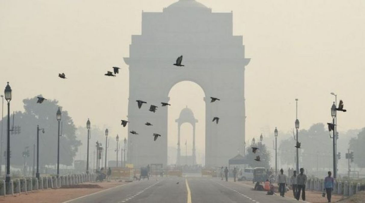 दिल्ली-NCR में कड़ाके की ठंड से परेशान लोगों के लिए अच्छी की खबर, 48 घंटे में शीतलहर से मिल सकती है राहत
