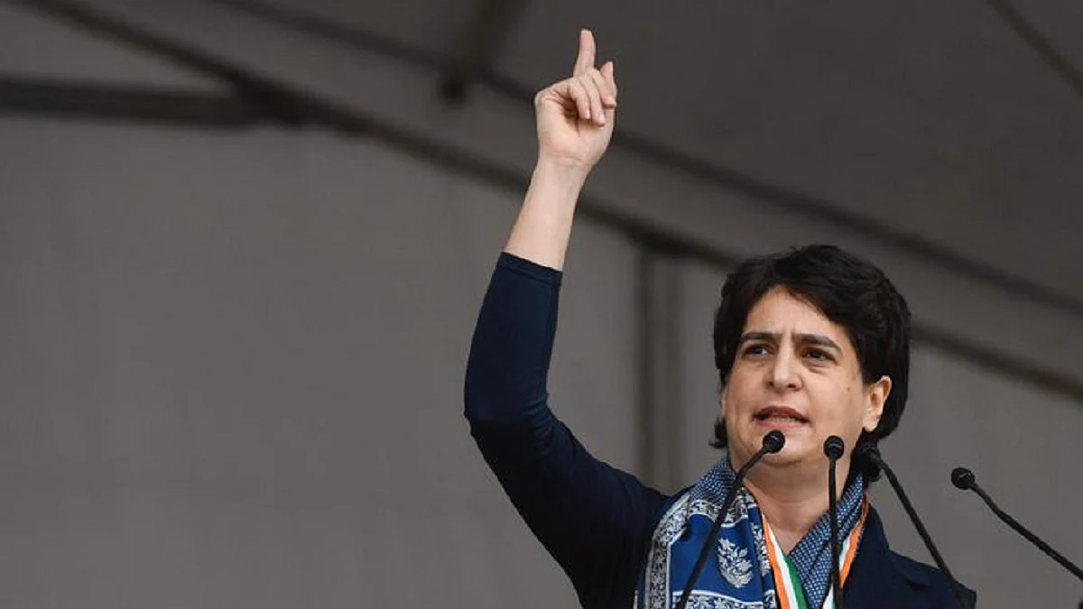 भारत बचाओ रैली में प्रियंका गांधी बोलीं- उठो आवाज उठाओ, अन्याय के खिलाफ आज जो नहीं लड़ेगा वो कायर कहलाएगा