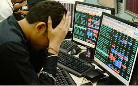IMF ने घटाया भारत का GDP ग्रोथ तो शेयर बाजार हुआ धड़ाम! सेंसेक्स 220 अंक गिरा, निफ्टी भी फिसला