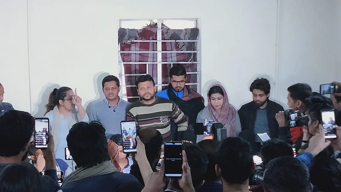 छात्राओं के निजी अंगों पर किए गए हमले, फाड़े कपड़े: जामिया छात्रों ने प्रेस कांफ्रेंस कर सुनाई बर्बरता की कहानी