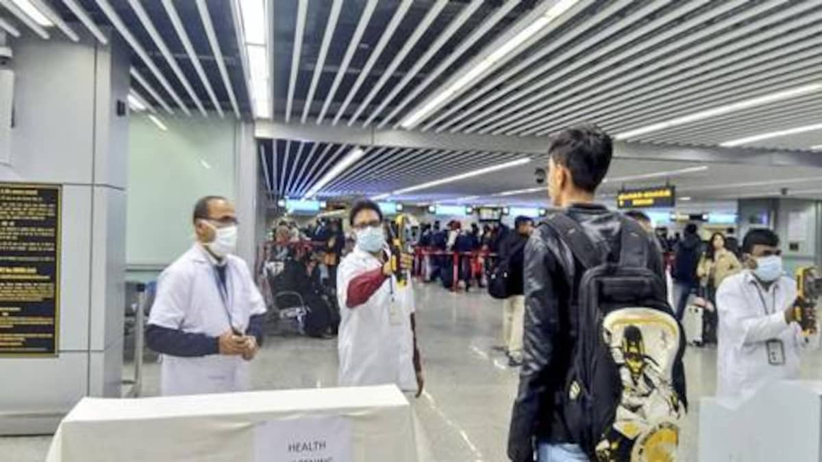 कोरोना: अतिरिक्त एडवाइजरी जारी, इटली और कोरिया से आने वालों को देना होगा संक्रमित न होने का प्रमाणपत्र