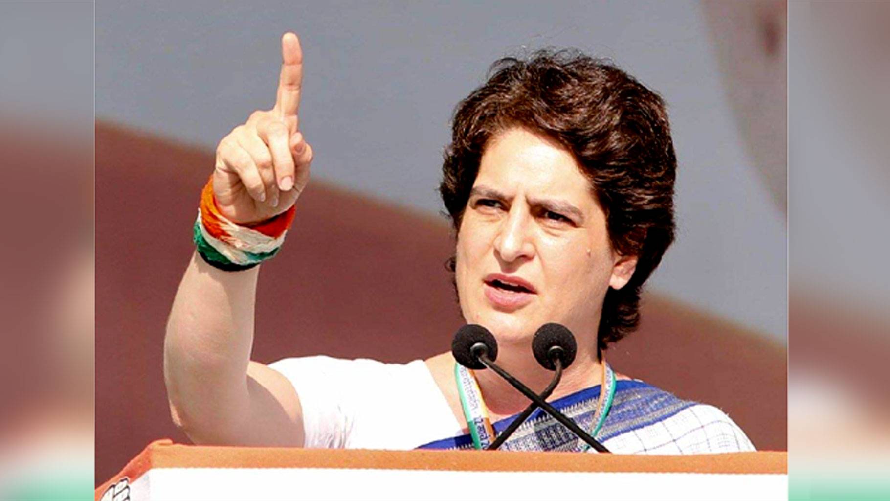 किसान की आत्महत्या को लेकर प्रियंका गांधी का योगी सरकार पर हमला, कहा- झूठी कर्ज माफी का ढोल पीट रही है सरकार