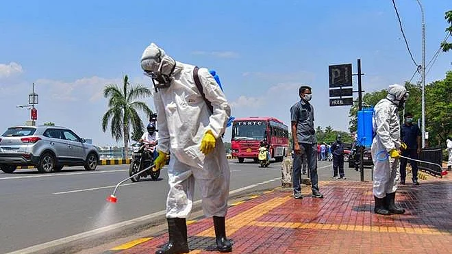 कोरोना वायरस: हरियाणा के ये 7 जिले पूरी तरह लॉकडाउन, सिर्फ इन सेवाओं का ही ले सकेंगे लाभ