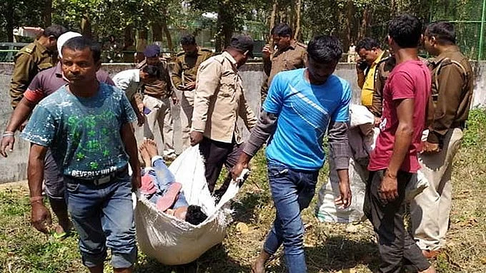 झारखंड: रांची के चिड़ियाघर में बाघ के बाड़े में कूदा युवक, बना शिकार, मंजर देखकर कांप उठे लोग