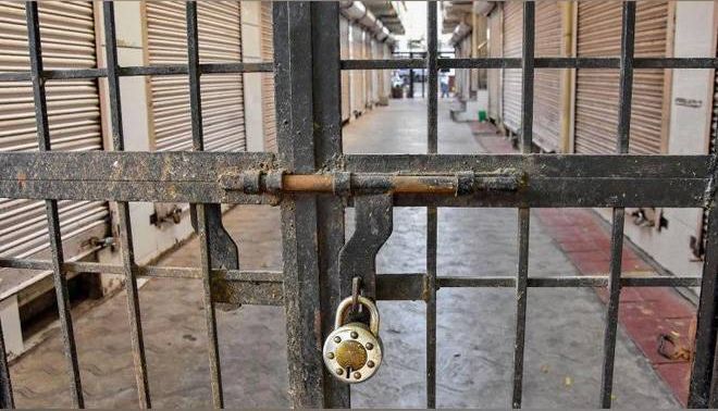 लॉकडाउन-2 से अर्थव्यवस्था को होगा भारी नुकसान, बार्कलेज के अनुसार शून्य पर पहुंच जाएगी जीडीपी
