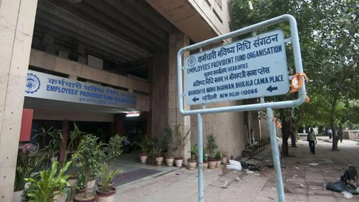 कोरोना संकट में भविष्य की बचत पर दांव, सरकारी छूट मिलने पर 10 दिन में लोगों ने EPF से निकाले 280 करोड़ रुपए