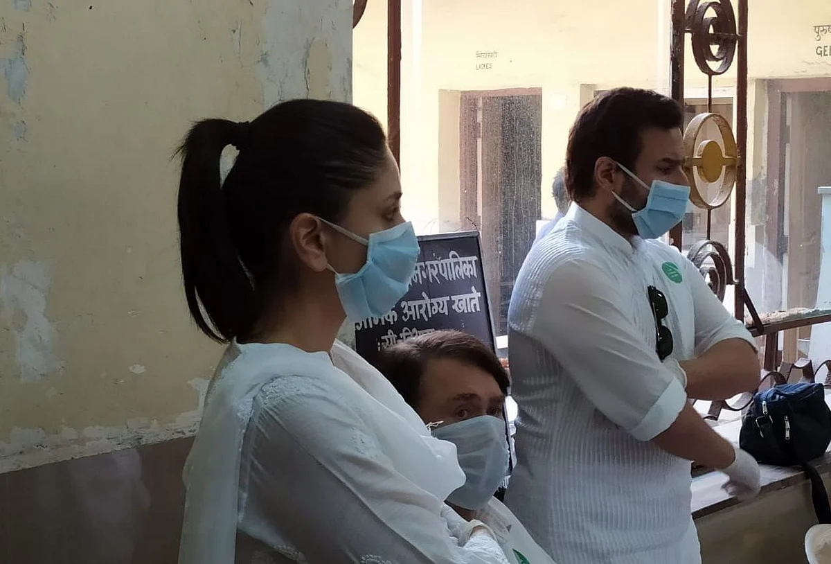 सिनेजीवन: नम आंखों से परिवार ने ऋषि कपूर को कहा अलविदा, बेटी रिद्धिमा नहीं कर पाईं अंतिम दर्शन