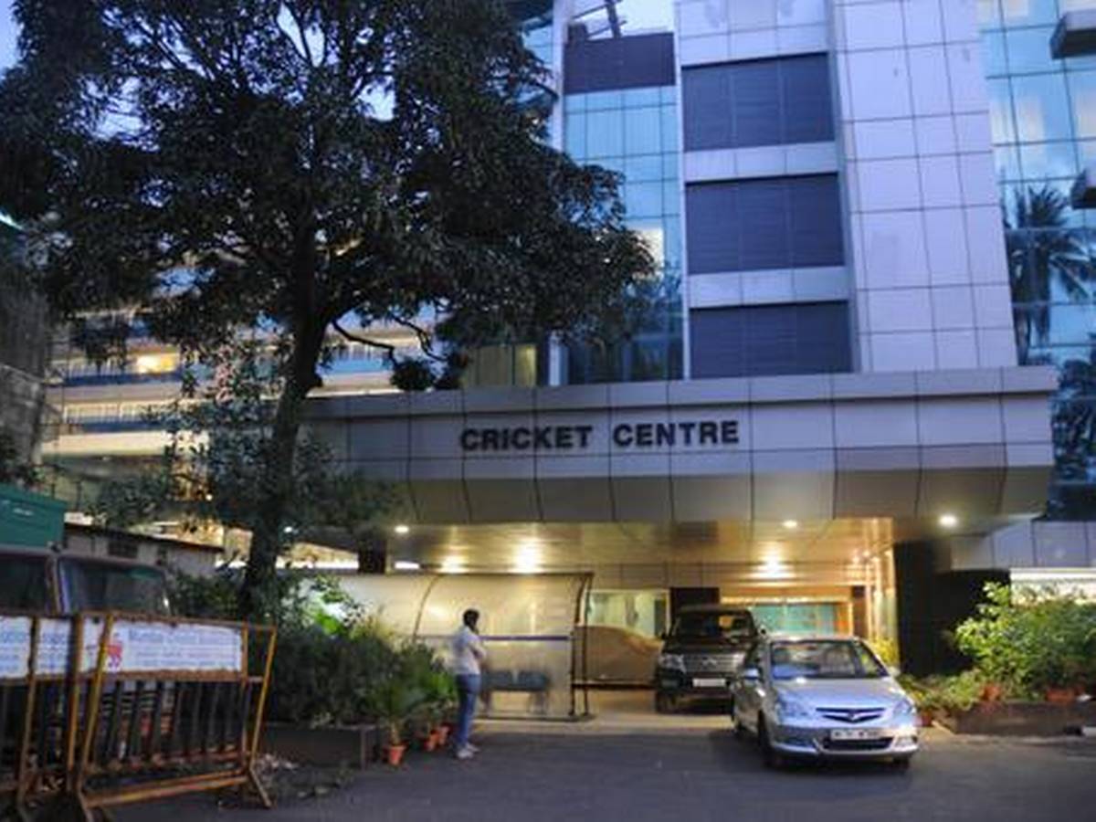 खेल की 5 बड़ी खबरें: कोरोना संकट के बीच मदद को आगे आए सचिन और BCCI ने कहा-क्रिकेट कब होगा कुछ नहीं कहा जा सकता