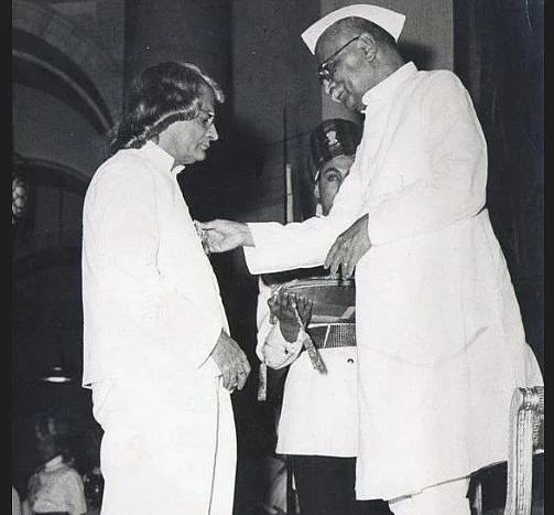 जन्मदिन विशेष: सौंदर्य के अप्रतिम कवि सुमित्रानंदन पंत, जिन्हें प्रकृति की संतान कहा जाता है