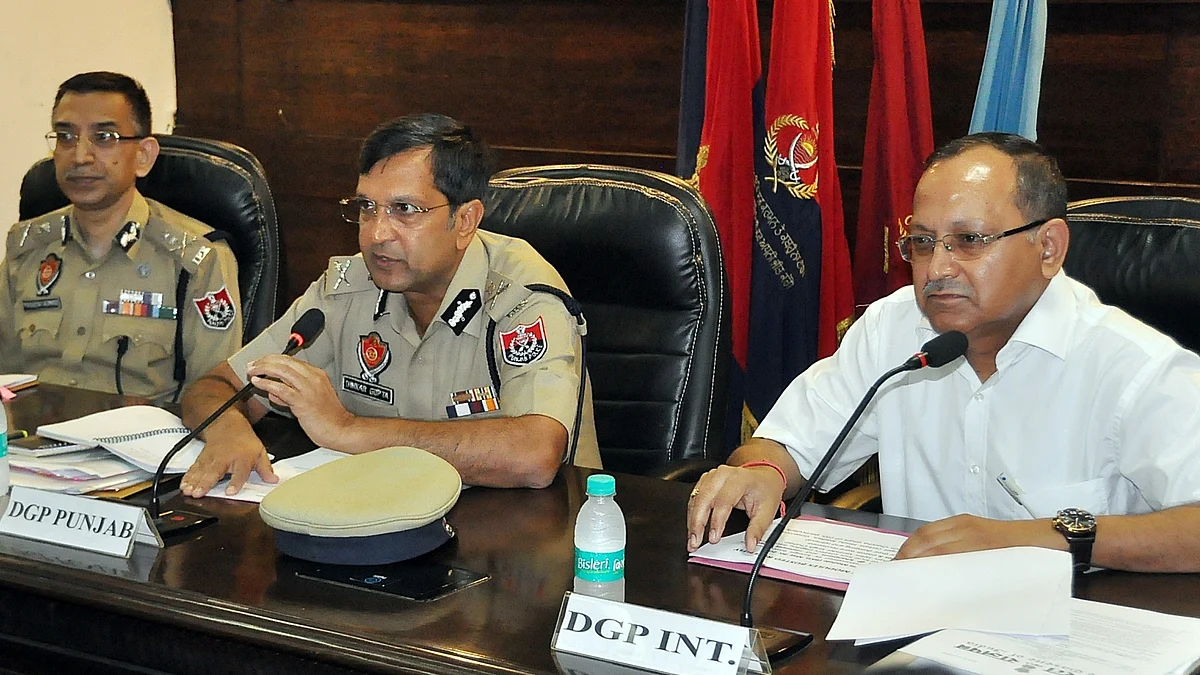कोरोना वायरस: पंजाब सरकार का फैसला, 5 साल तक के बच्चों वाली महिला पुलिसकर्मियों की नहीं लगाई जाएगी ड्यूटी