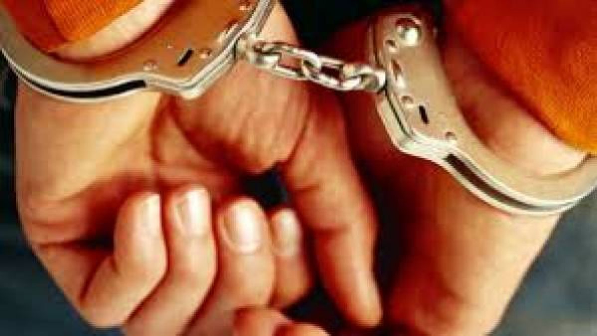 करोड़पति बनने को ‘व्हाट्सऐप मैडम’ ने नशे के दलदल में उतार दिये हजारों छात्र