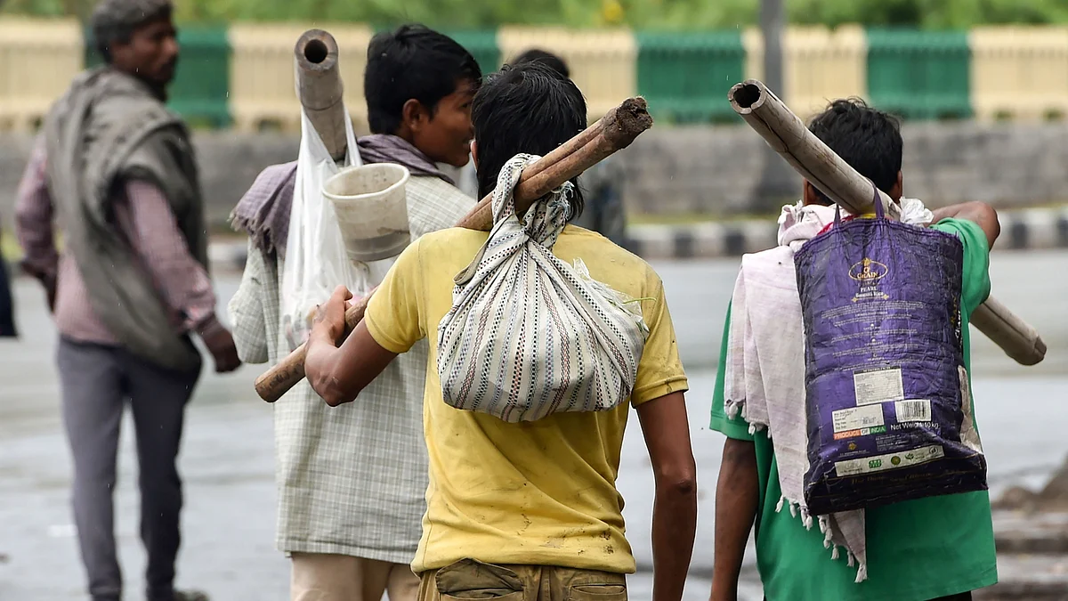 पीएम के 20 लाख करोड़ का 70 फीसदी तो खर्च हो गया, लेकिन किसी के हाथ नहीं आई फूटी कौड़ी भी