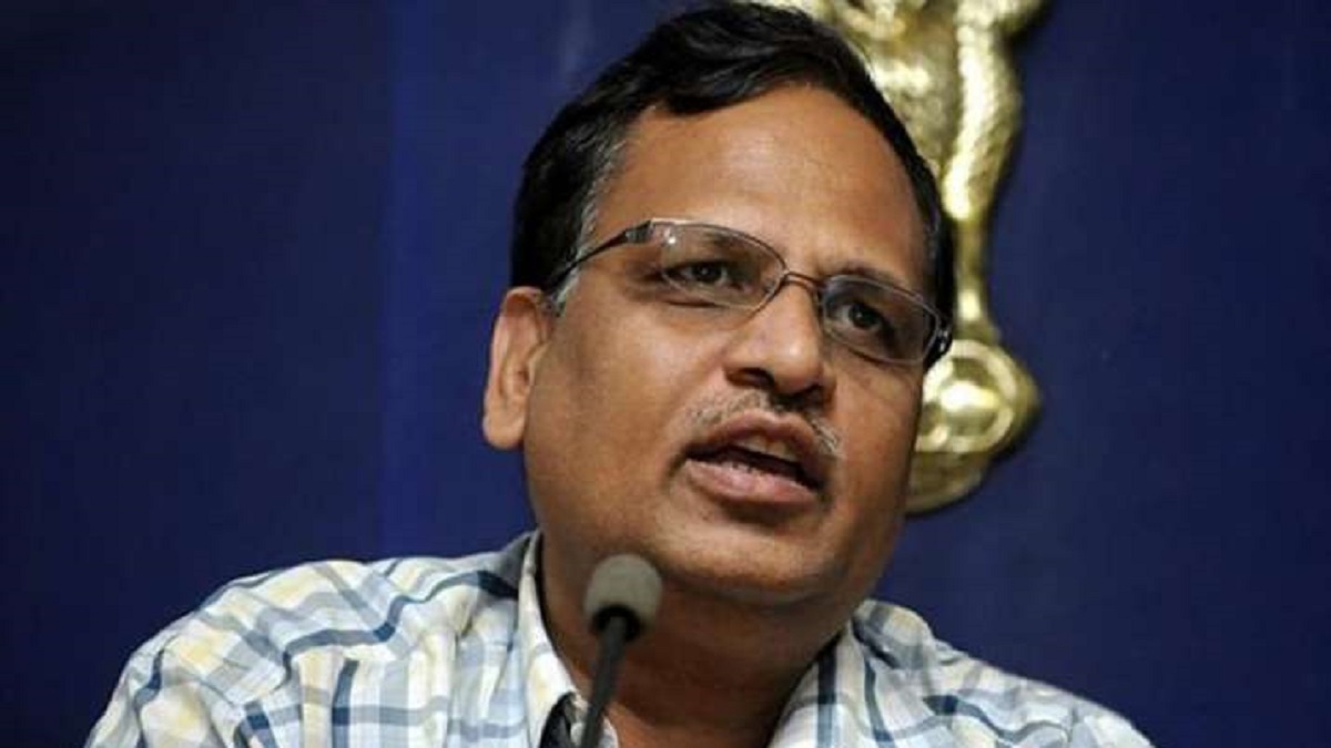 दिल्ली के स्वास्थ्य मंत्री सत्येंद्र जैन अभी भी आईसीयू में ऑक्सीजन स्पोर्ट पर, दी गई प्लाज्मा थेरेपी