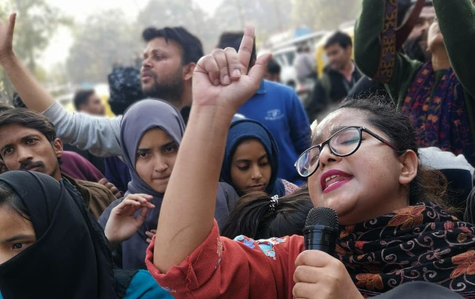 जामिया छात्रा सफूरा जरगर को मिली जमानत, दिल्ली हिंसा के आरोप में लॉकडाउन में किया गया था गिरफ्तार