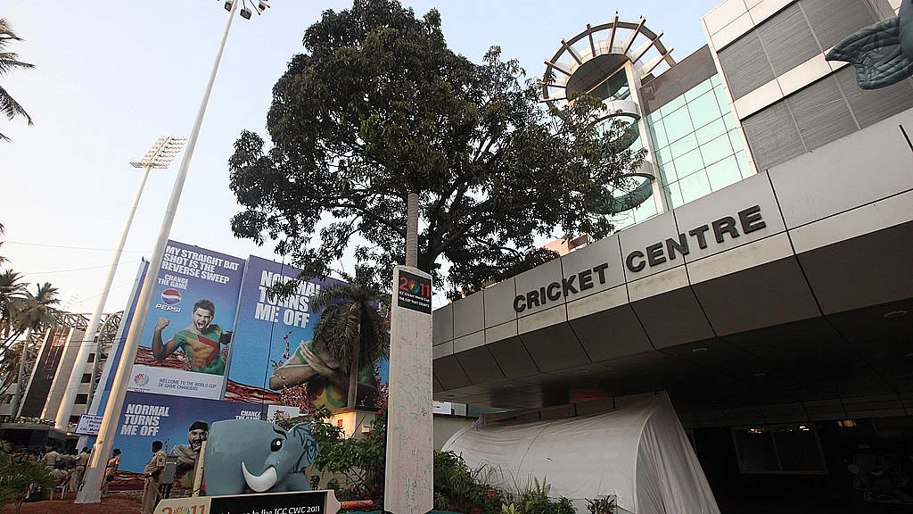 खेल की 5 बड़ी खबरें: IPL की ये टीम डॉक्यूमेंट्री सीरीज करेगी जारी और GM-खेल विकास के पद के लिए BCCI ने मंगाए आवेदन