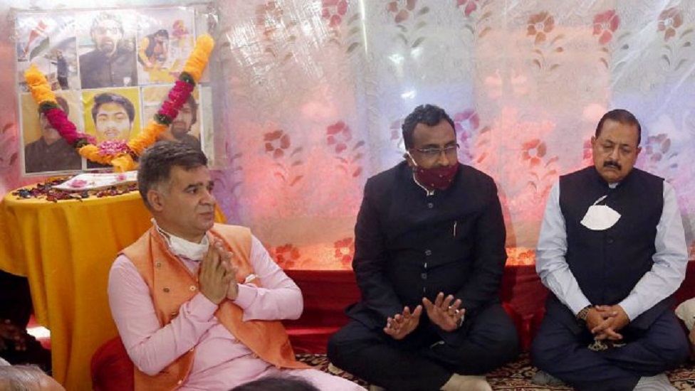 जम्मू-कश्मीर बीजेपी अध्यक्ष के पॉजिटिव होने पर पार्टी में हड़कंप, जितेंद्र सिंह और राम माधव हुए क्वारंटीन