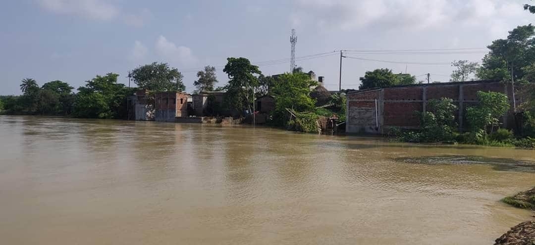 बिहार में बाढ़ से 12 जिलों में तबाही, करीब 38 लाख लोग प्रभावित