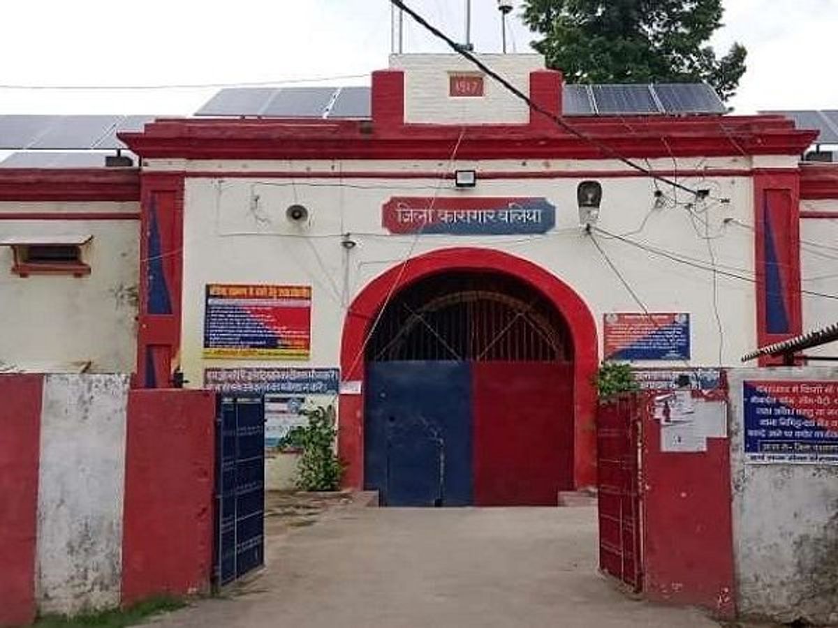 यूपी में ‘भयावह’ होता जा रहा कोरोना! जेलों में तेजी से पसार रहा पांव, झांसी के बाद बलिया में 228 बंदी संक्रमित
