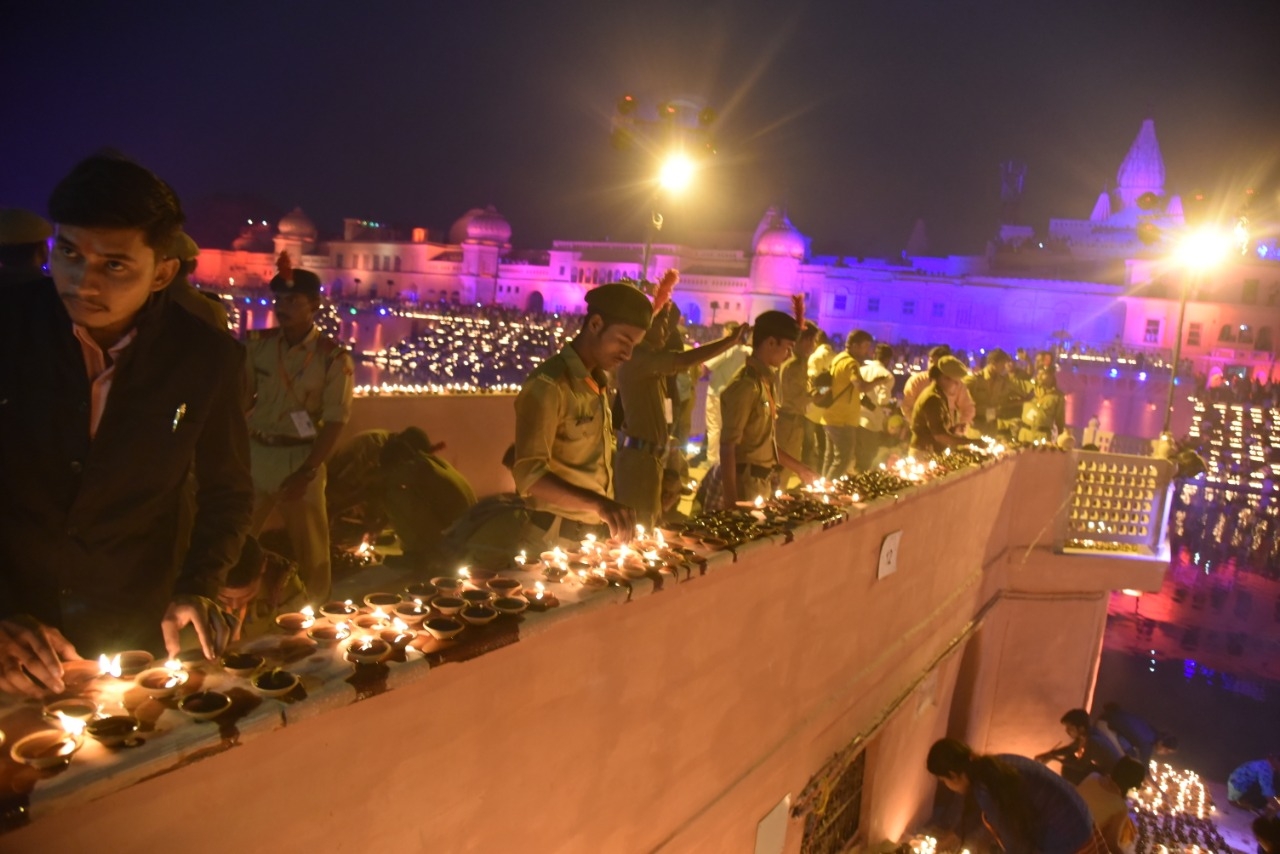 अयोध्या में रामजन्मभूमि पूजन की सारी तैयारी पूरी, दोपहर 12.30 बजे पीएम करेंगे शिलान्यास, जानें पूरा कार्यक्रम