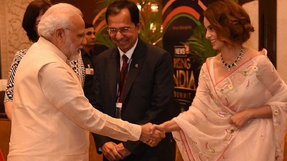 विष्णु नागर का व्यंग्यः मोदीजी से एक हिन्दुत्व का मोर्चा नहीं संभल रहा, उधर कंगना अकेले कई मोर्चों पर डटी है!