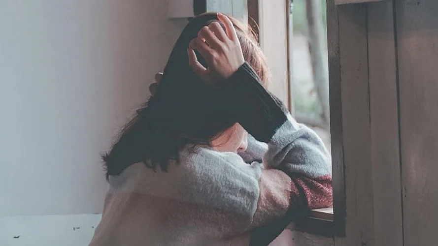 कोरोना से लोगों के मेंटल हेल्थ पर बुरा असर, एशियाई युवाओं पर सबसे गहरा प्रभाव