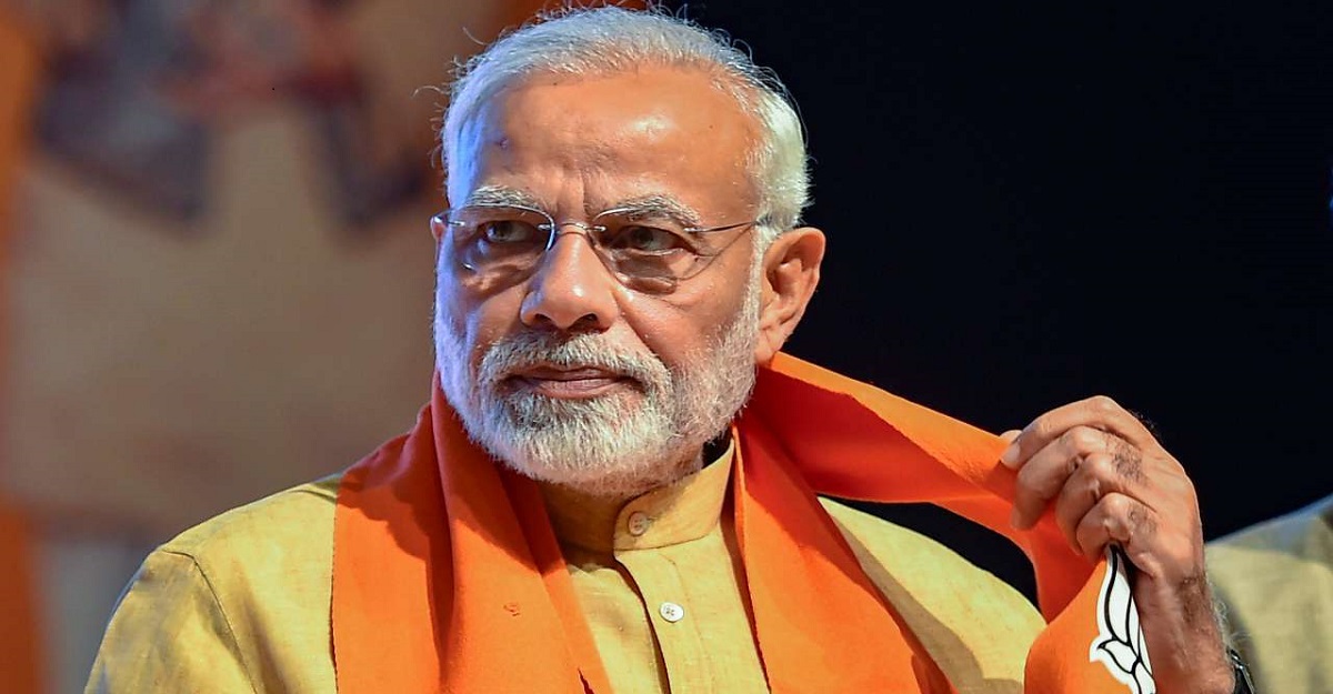 मृणाल पांडे का लेख: मोदी सरकार ने पहले संसद से लेकर सड़क तक चलाए ‘कानूनी’ मूसल, बिगड़े हालात तो झांक रही बगलें